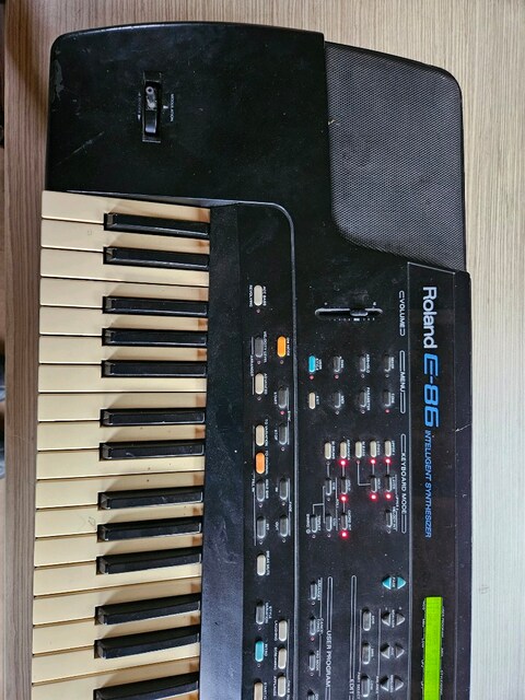 roland e86 org