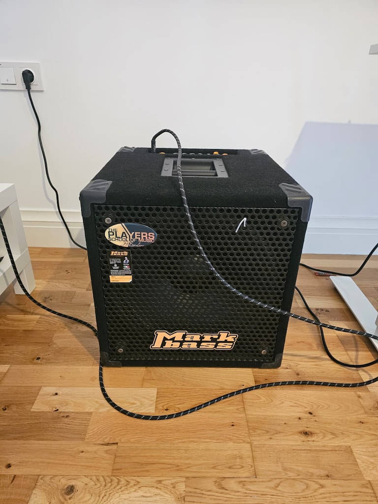 Markbass CMD JB Players School Black Line 1x15 COmbo Amfisi Sıfır Gibi