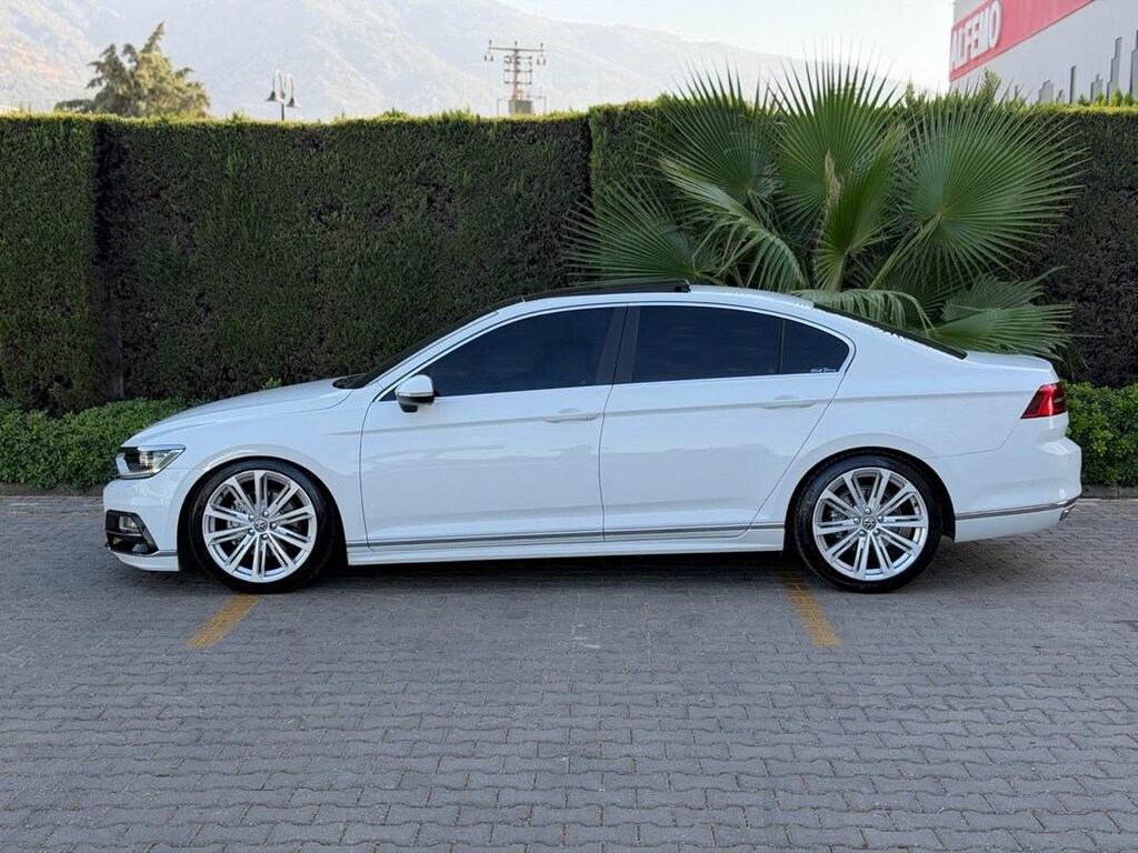 Volkswagen PASSAT 1.6 TDİ Otomatik Cam Tavan - 4