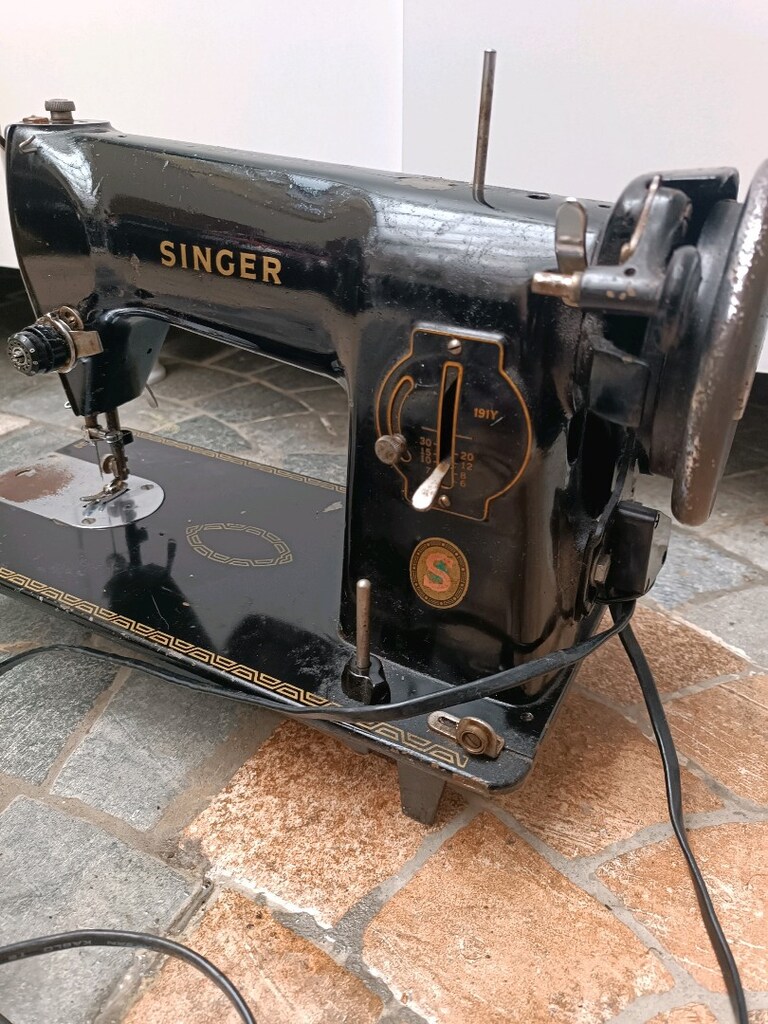 SİNGER DİKİŞ MAKİNESİ SAĞLAM AYAR GEREKİYOR SADECE kullanmadığım için - 3