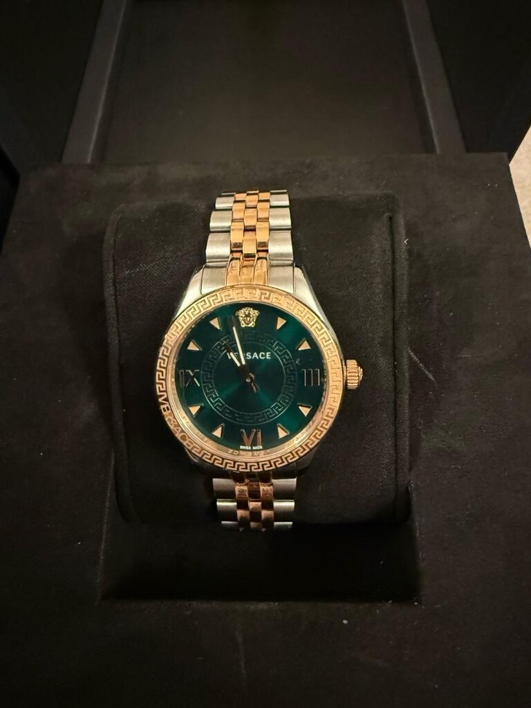 Versace Vrscve2s00422 kadın kol saati Orjinal - 4