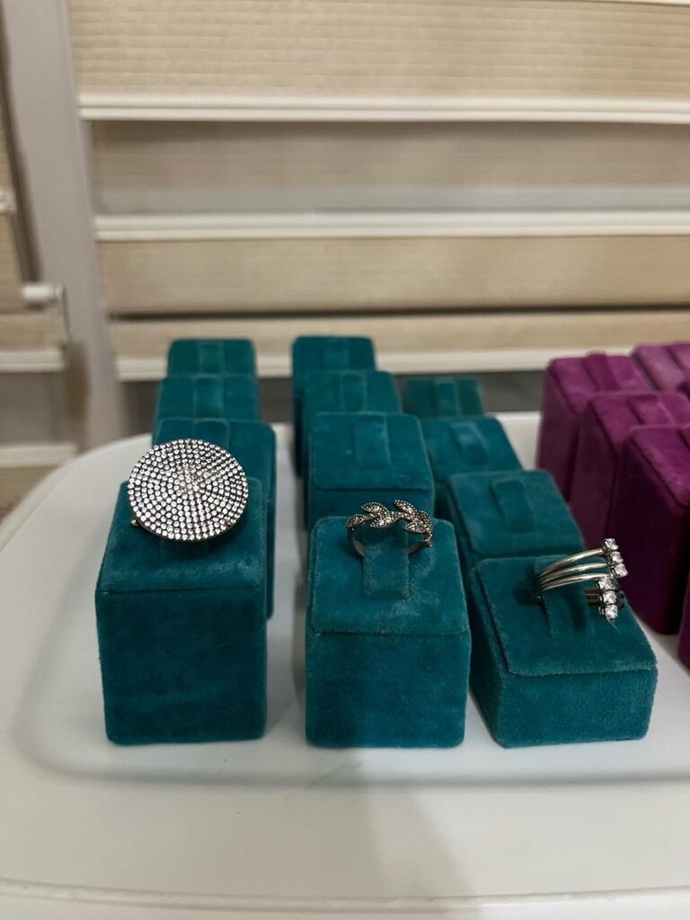 yüzüklük manken - 3