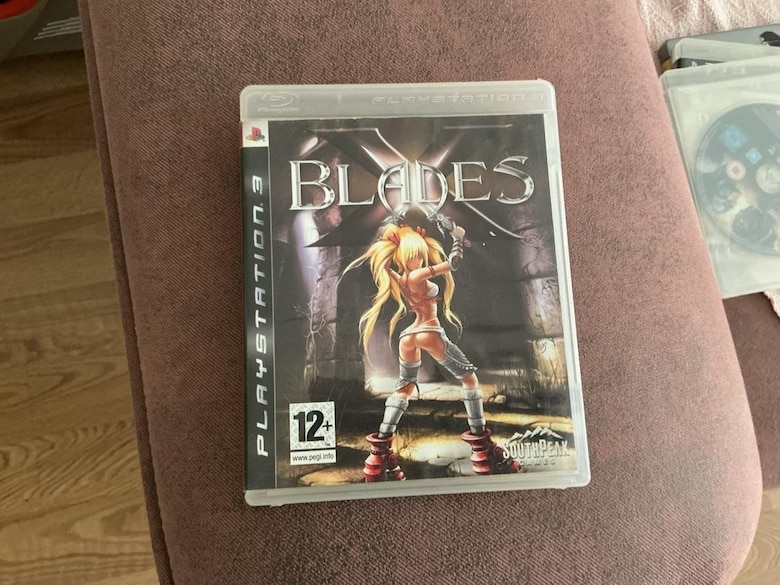 ps3 super slim 24 oyun 15 tanesi CD’li 9 tanesi ps3 içinde - 8