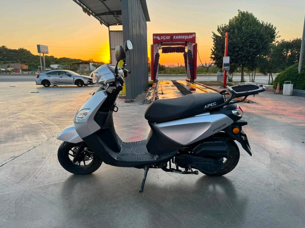 Apec PS5 125 cc Scooter - 14