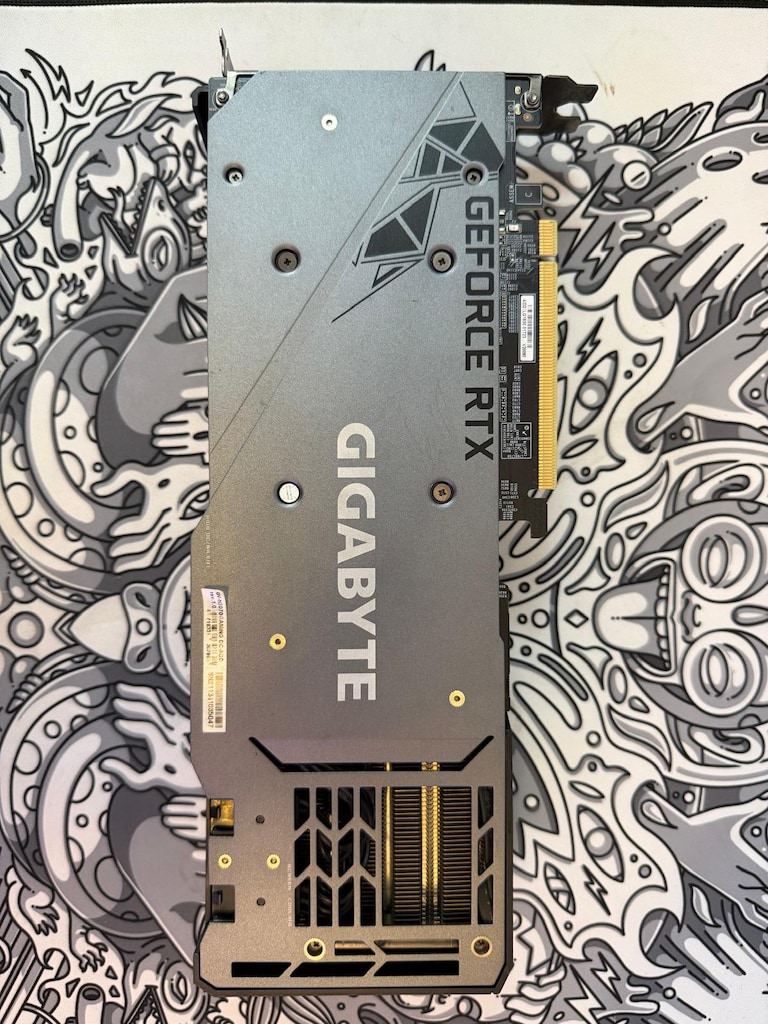 GIGABYTE GeForce RTX 3070 EAGLE R2.0 OC 8GB GDDR6 256Bit - 3