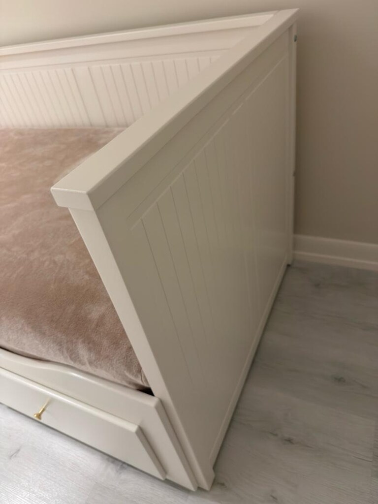 ikea divan - 3