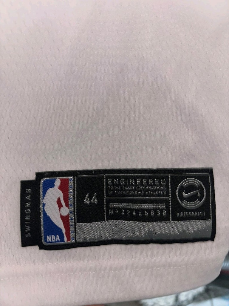 GSW CURRY JERSEY - 6