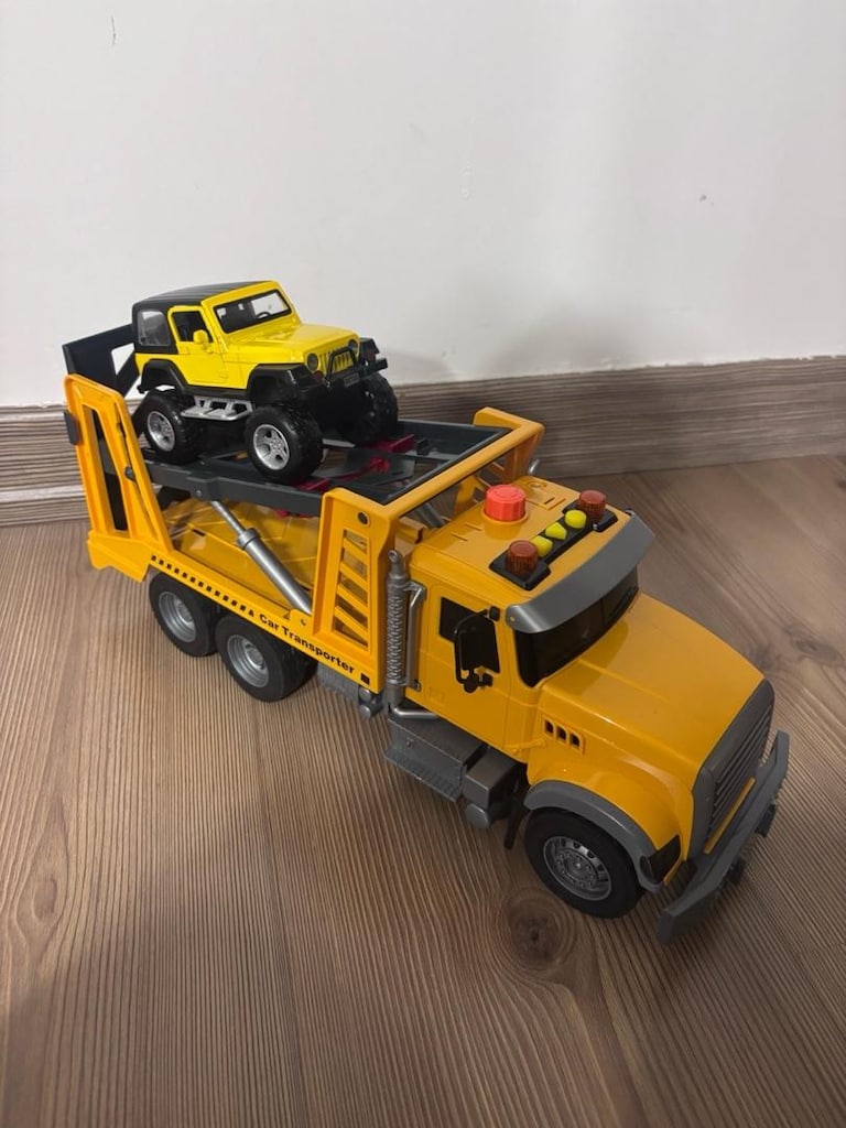 oyuncak kamyon ve jeep - 2