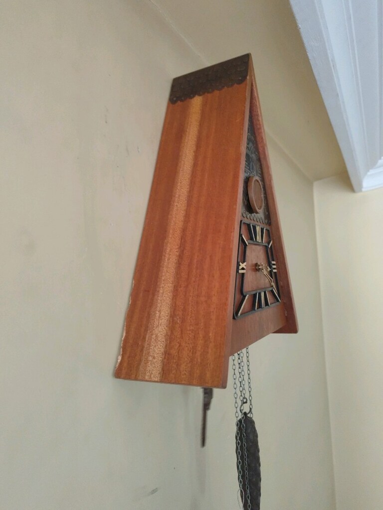 Guguklu saat Rus evi temali - 3