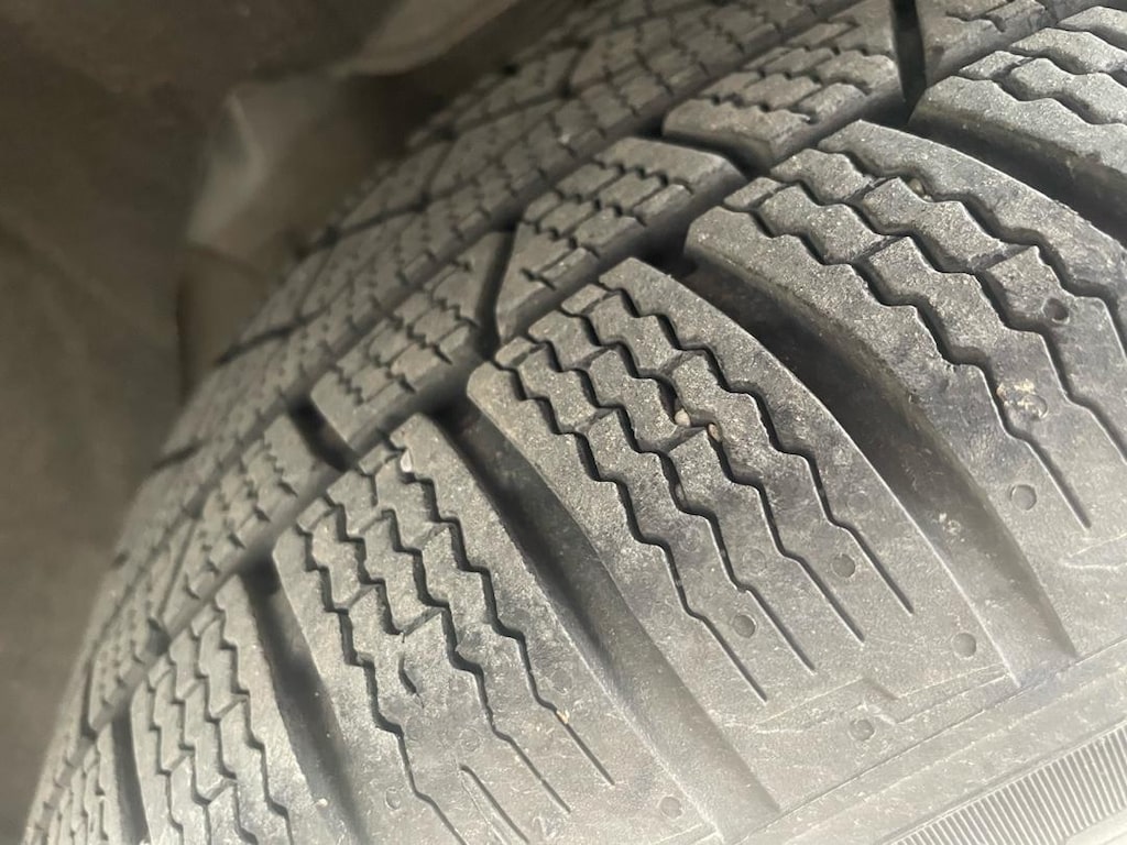 235/55/R18 Kışlık Petlas 4 Adet Lastik
