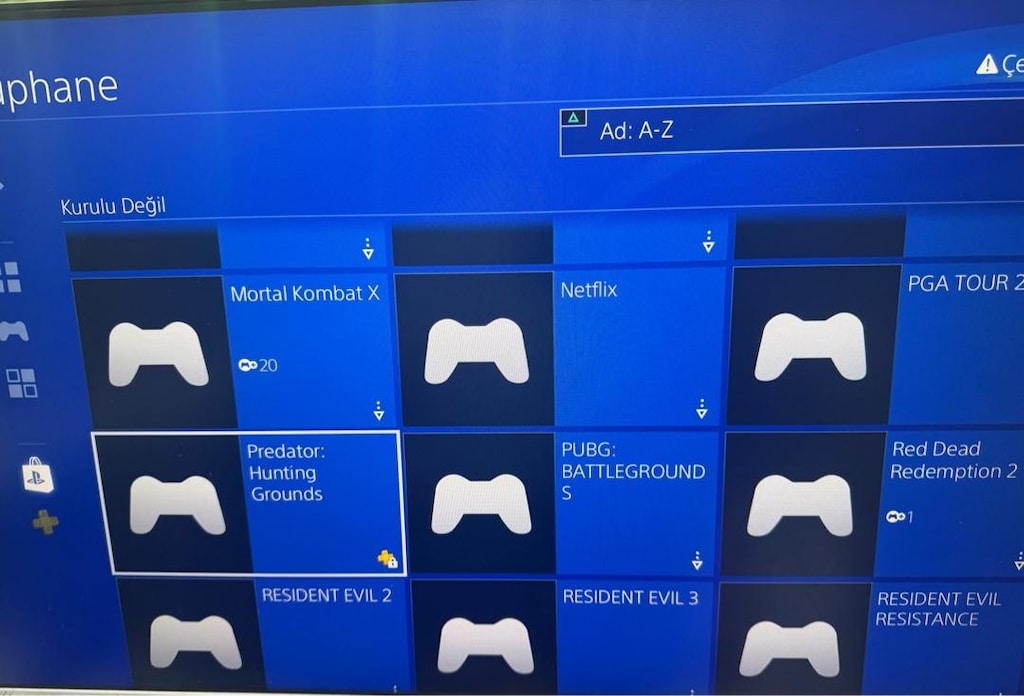 Playstation 4 . 2 adet kol . Pes21 Gta5 ve birçok oyun - 4