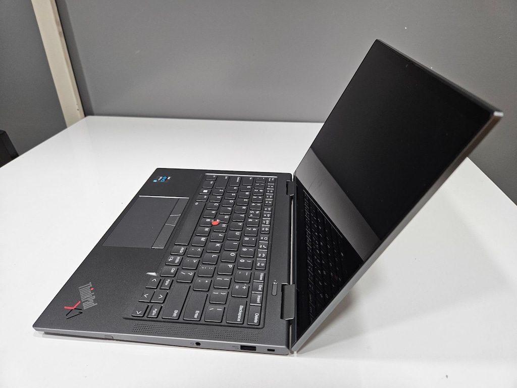 LENOVO YOGA X1 + İ7 11.NESİL + 32 GB RAM + 1 TB SSD + 4K TOUCH - 3