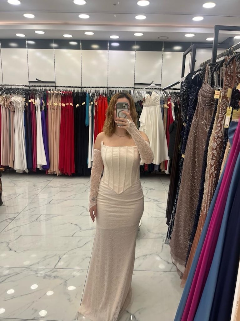 Korse Detaylı Dantel Abiye - 5