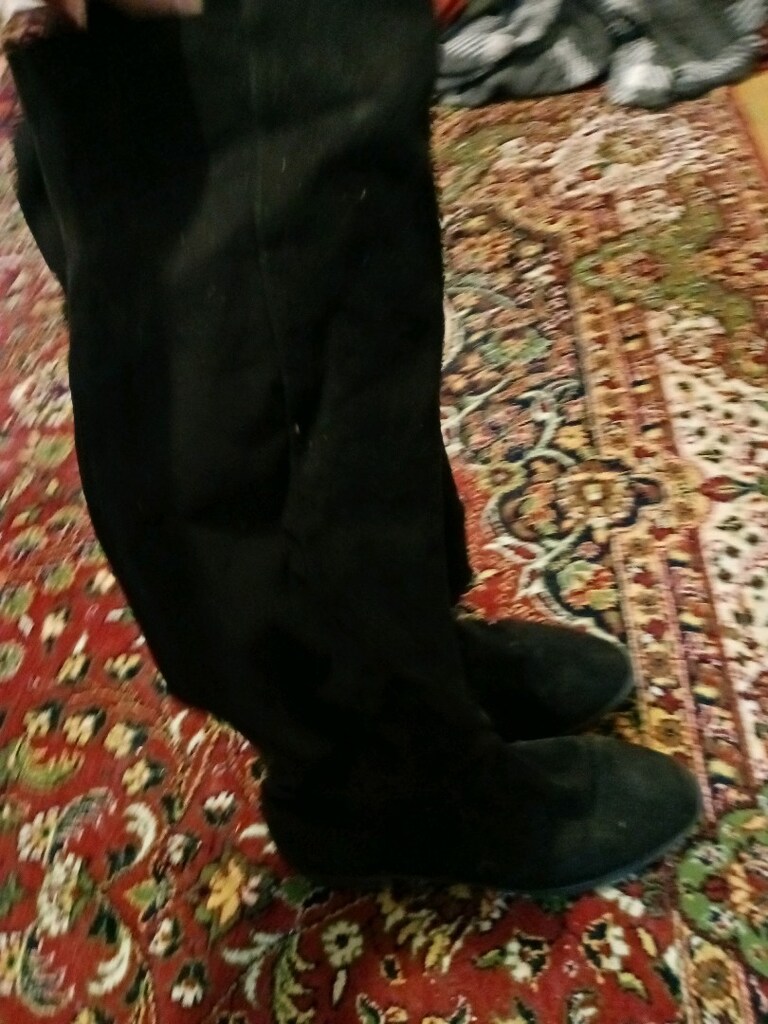 üç çift aynı model süet cizme - 6