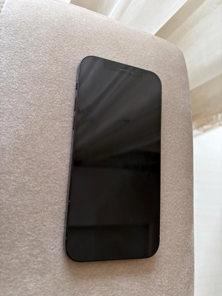 iPhone 12 - 5
