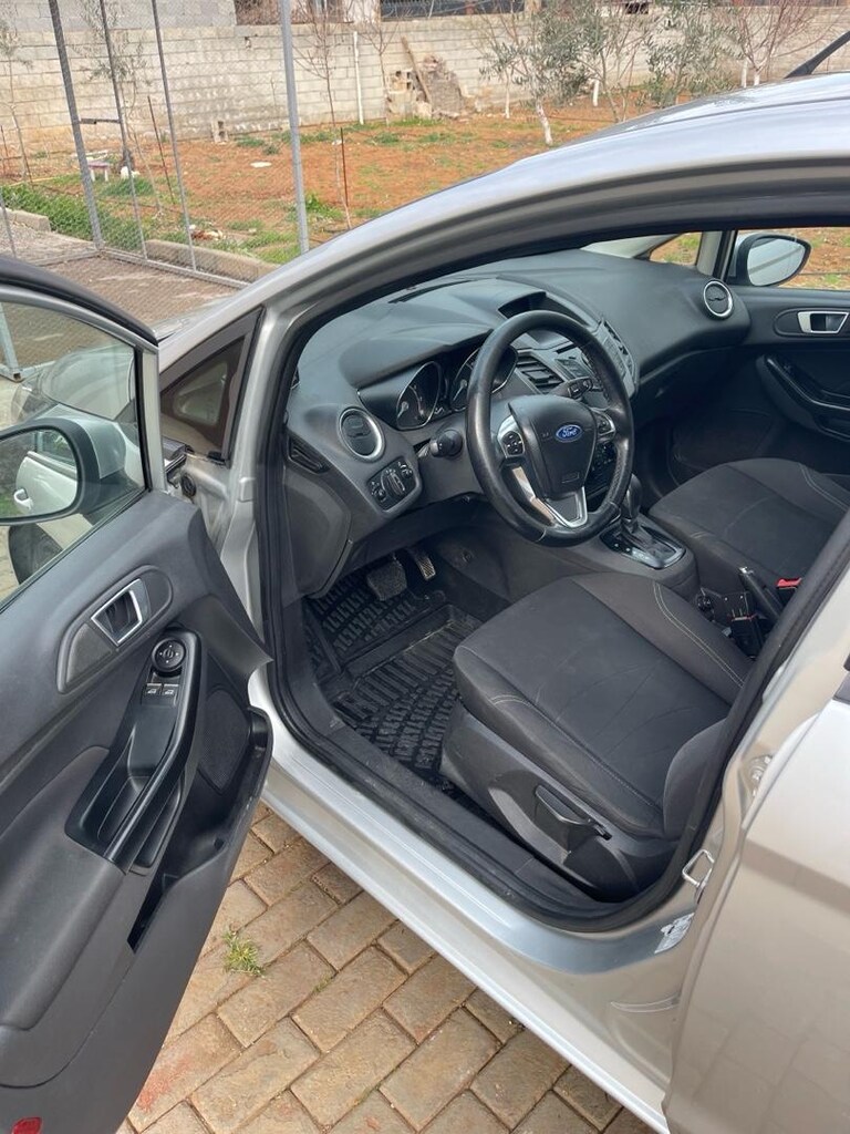 ford fiesta 1.6 benzin lpg otomatik - 18