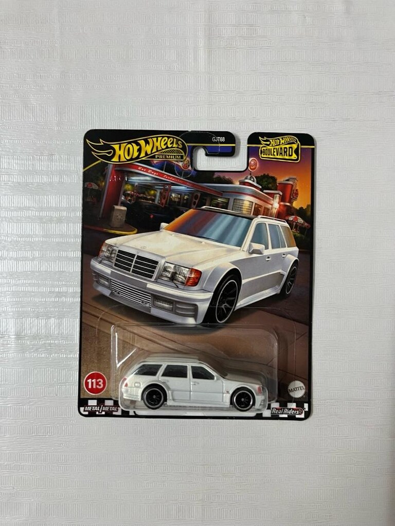 Hot Wheels Premium Kapalı Kutu - 6