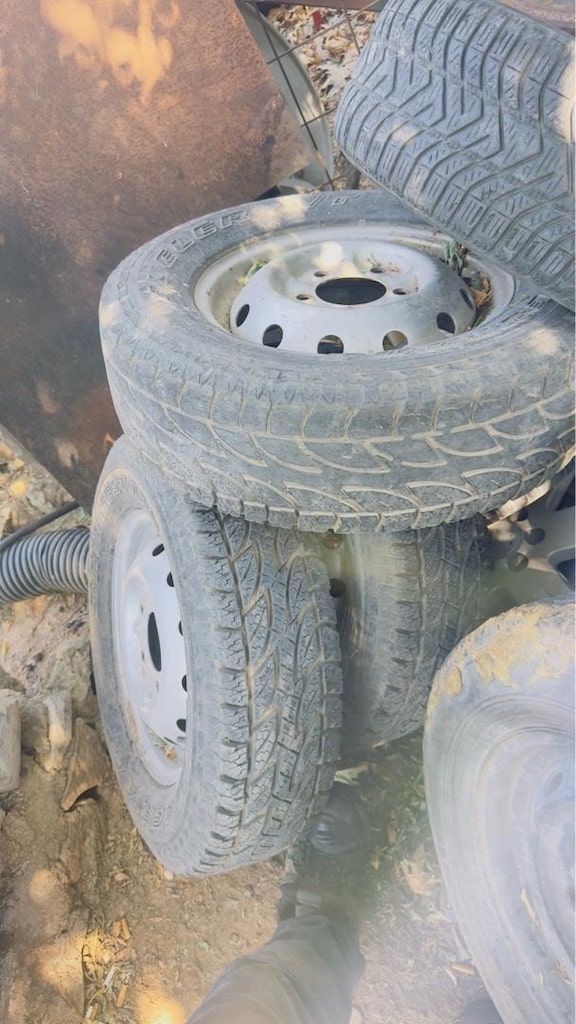 lada niva jant 3 adet 5x139.7 16 - 4