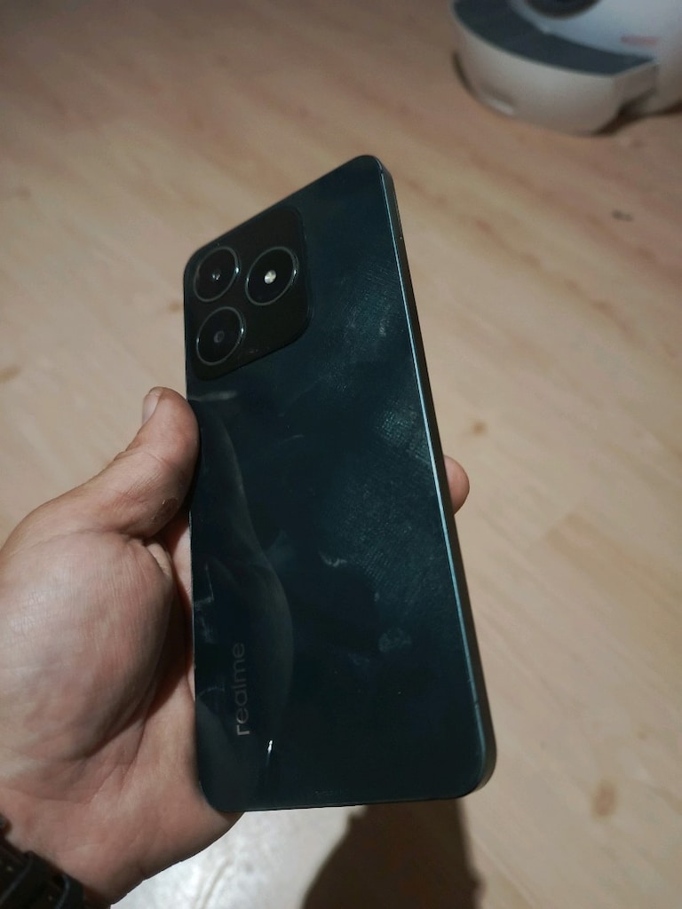 realmi c61 - 2