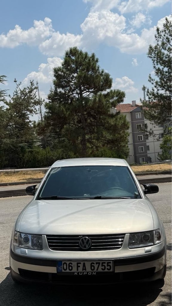 SAHİBİNDEN TEMİZ PASSAT 1.8T - 6