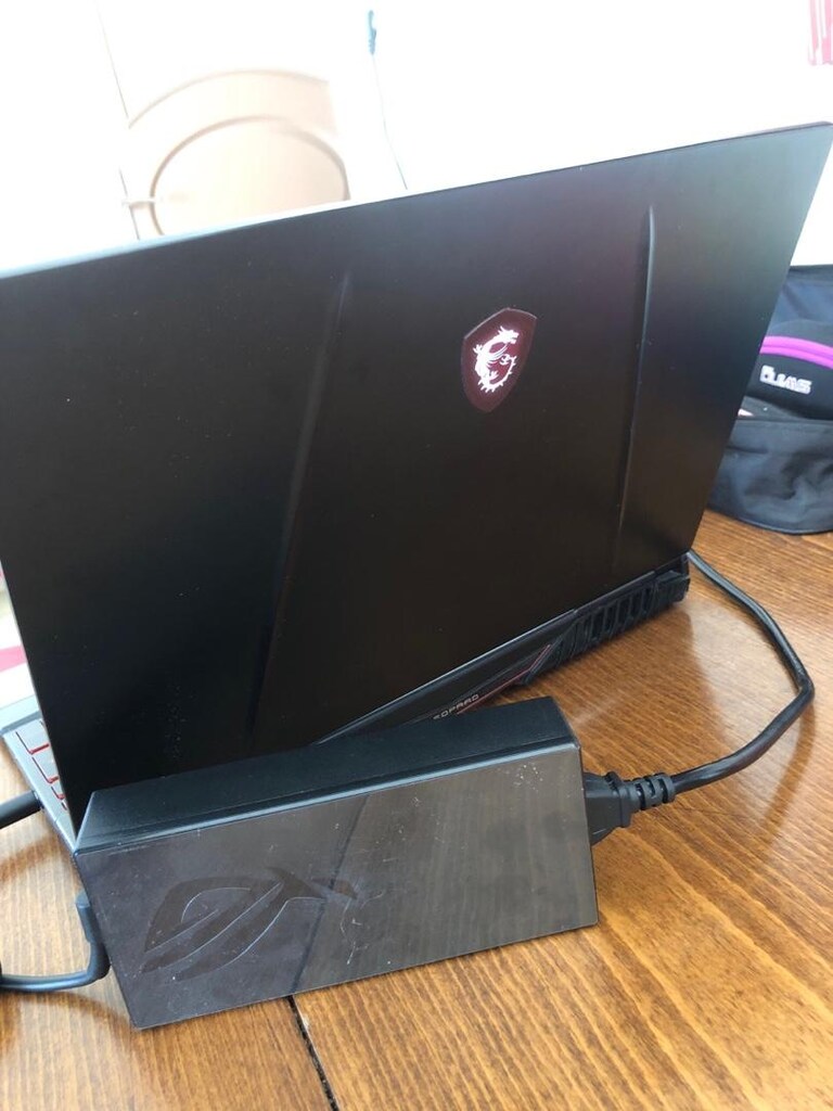 MSI GL65 10SER-253XTR i7-10750H - 144Hz - 16GB - 512GB - Gamer - Win11 - 2