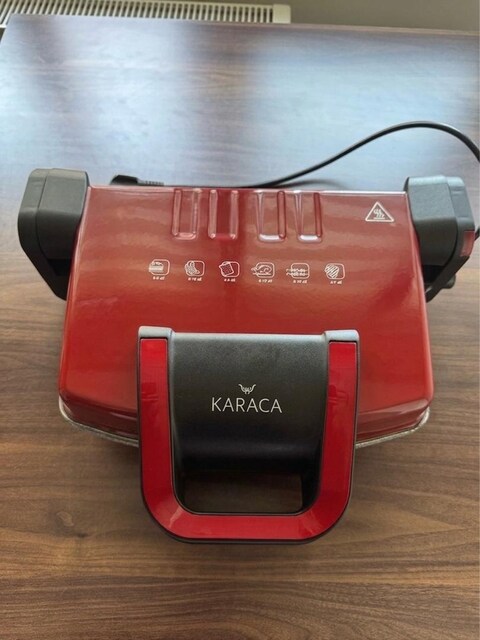 Karaca Tost Makinesi Kırmızı