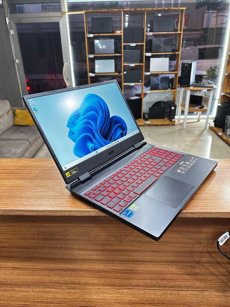 Acer Nitro 5 Oyuncu Laptopu RTX 3050Tİ - 6