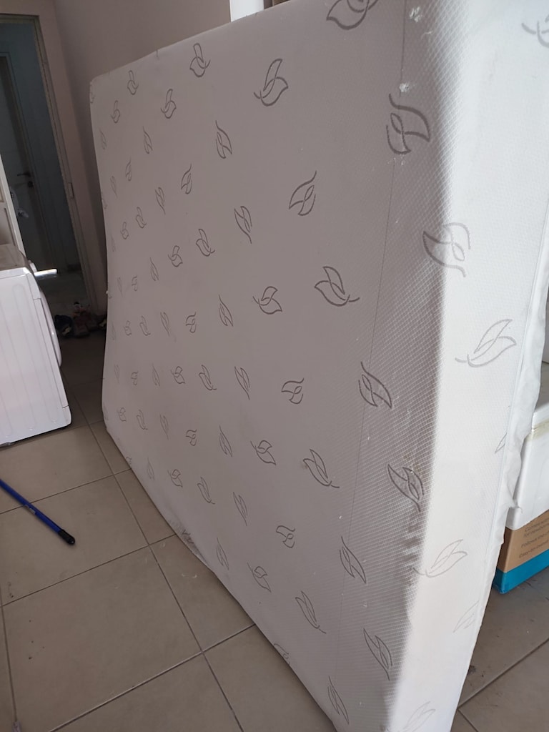 160x200 Çift Kişilik Visco Yatak – Çok Temiz ve Bakımlı - 4