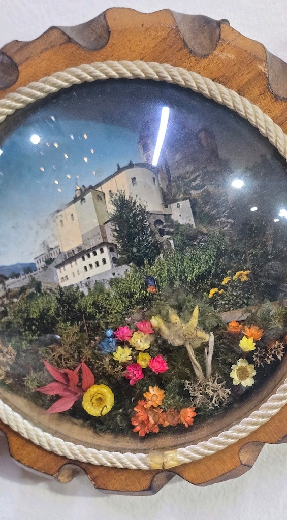 vintage dağcı baltası formunda el yapımı ( kartal /keci simge) 50 cn. - 2