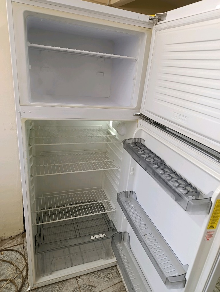 Arçelik LED Aydınlatmalı Statik Buzdolabı - 2