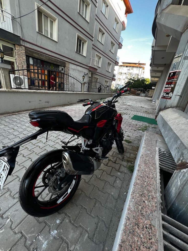 2019 model CB250 R - 3