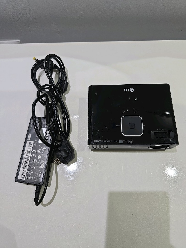 LG HW300G HDMI Mini Projeksiyon Cihazı - 4
