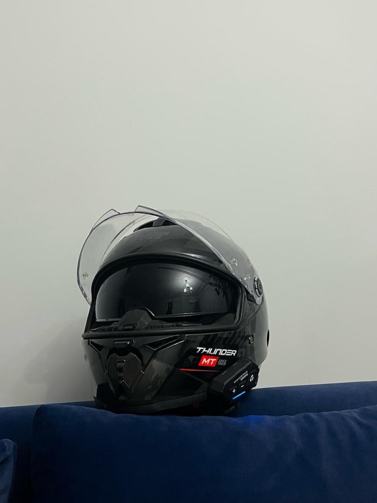 İNTERKOMLU MT HELMETS THUNDER SV4 D1R - Sıfırından Uygun Fiyata Al