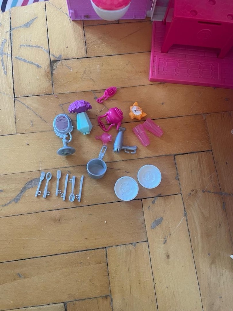 Barbie Evi Portatif Tüm eşyaları tam Oyuncak - 2