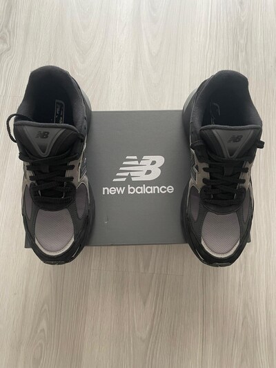 Tek Fiyat 2 Ayakkabı Çok Az Kullanılmış New Balance, Puma Ayakkabılar