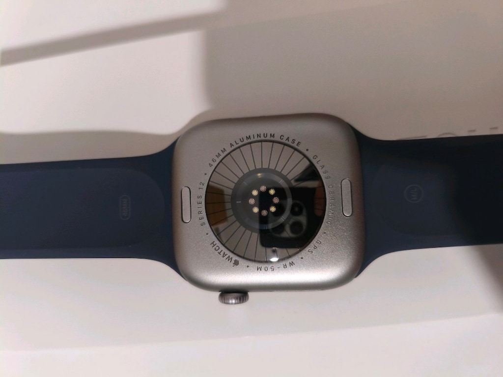 APPLE WATCH SERİES 12 46 mm UZAY GRİSİ - 2