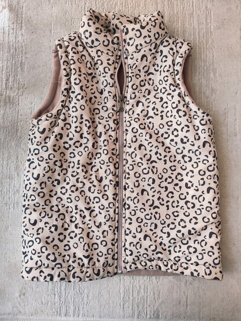 LEOPAR DESENLİ PUDRA POLARLI ÇOCUK ŞİŞME YELEK 6 7 YAŞ