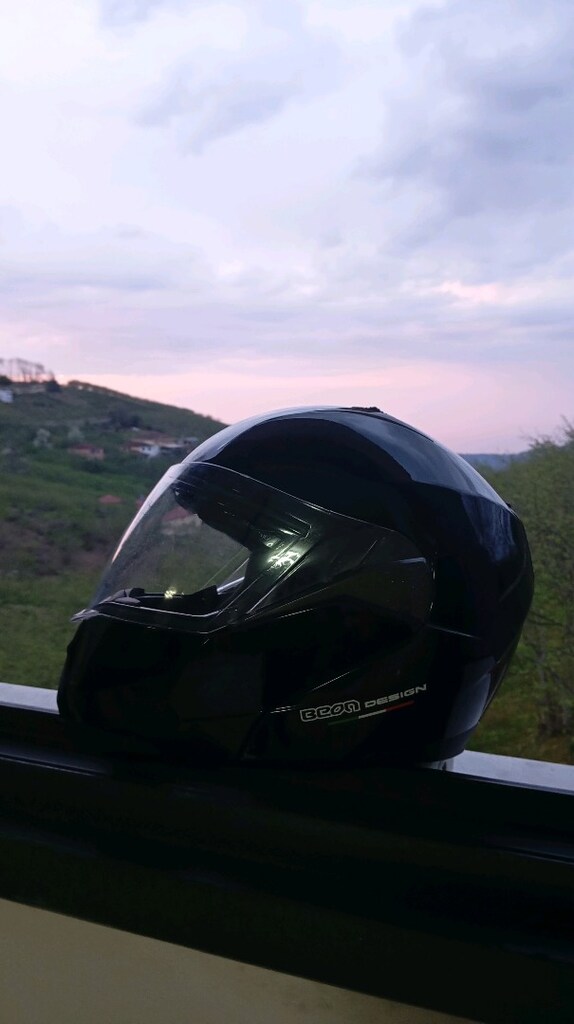Beon yarı katlanır kask