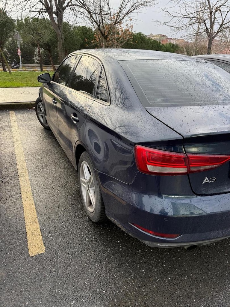 sahibinden temiz Audi A3 sedan lacivert 2017 - 5