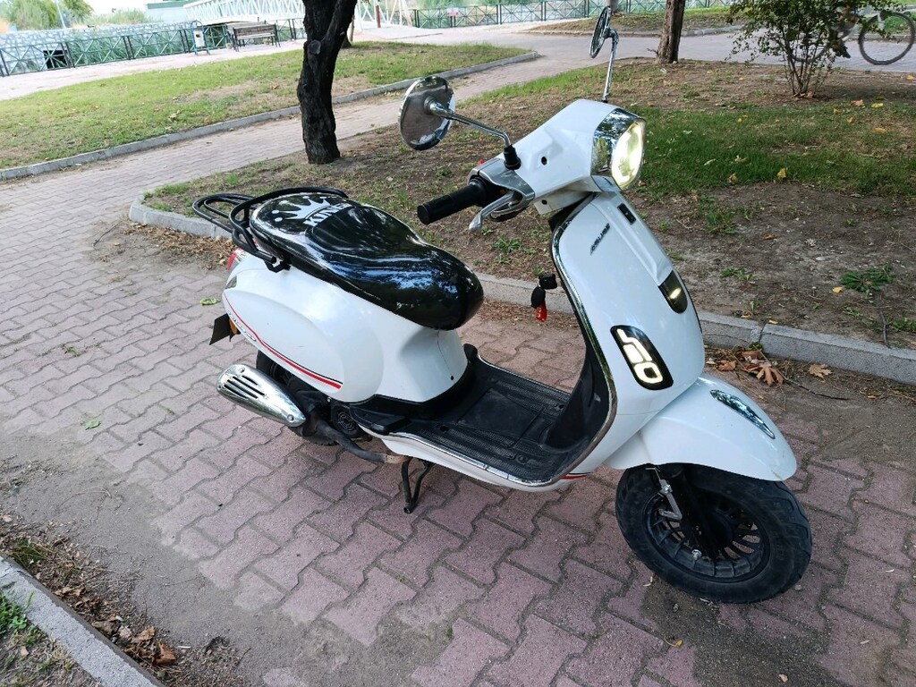 Rks Azure 50 Pro - 10