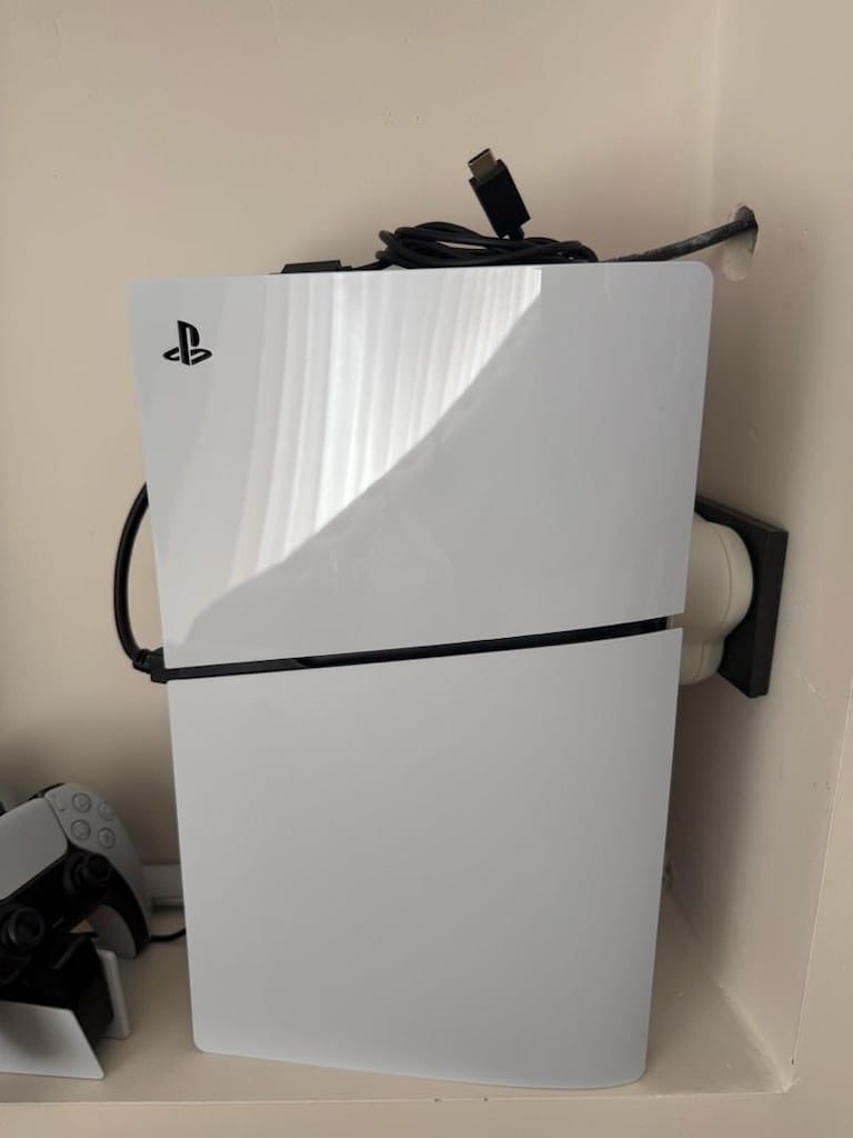 Playstation 5 - 6