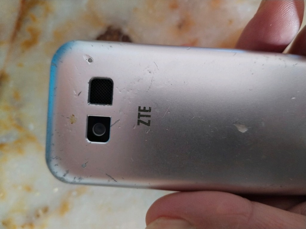 ZTE cep telefonu - 2