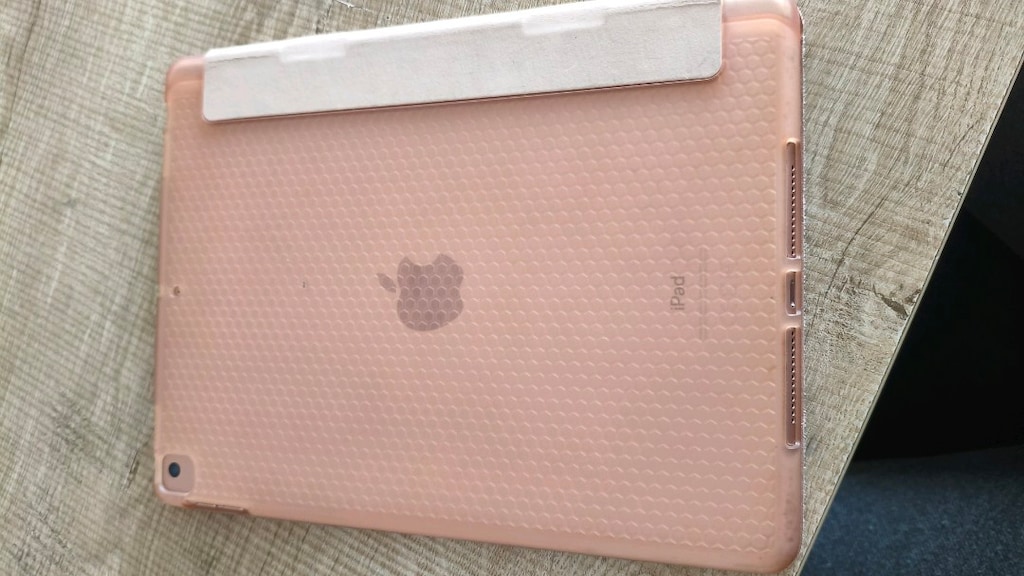 iPad (8.nesil) 32 Gb - 9