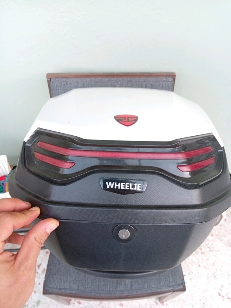 wheelie motor çantasi