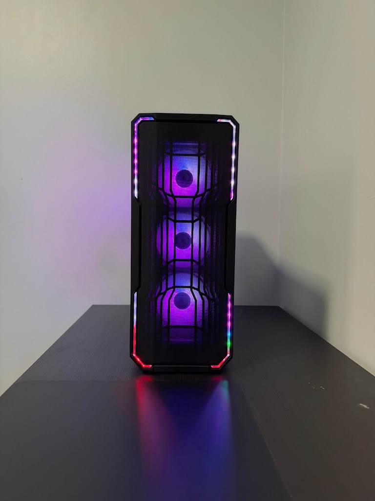 RYZEN 5 7600 / 16 GB DDR5 6000MHZ / 1 TB SSD - 2