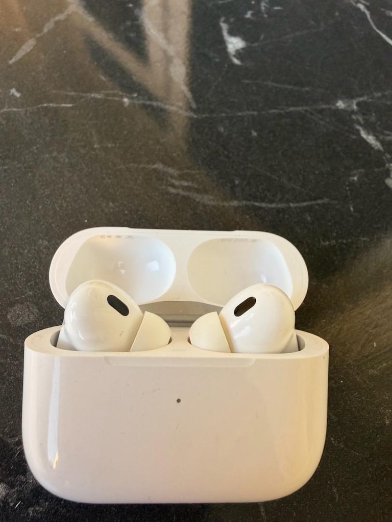 FUBAR Air Pro 2 Bluetooth Kulaklık – Yeni Gibi - 4