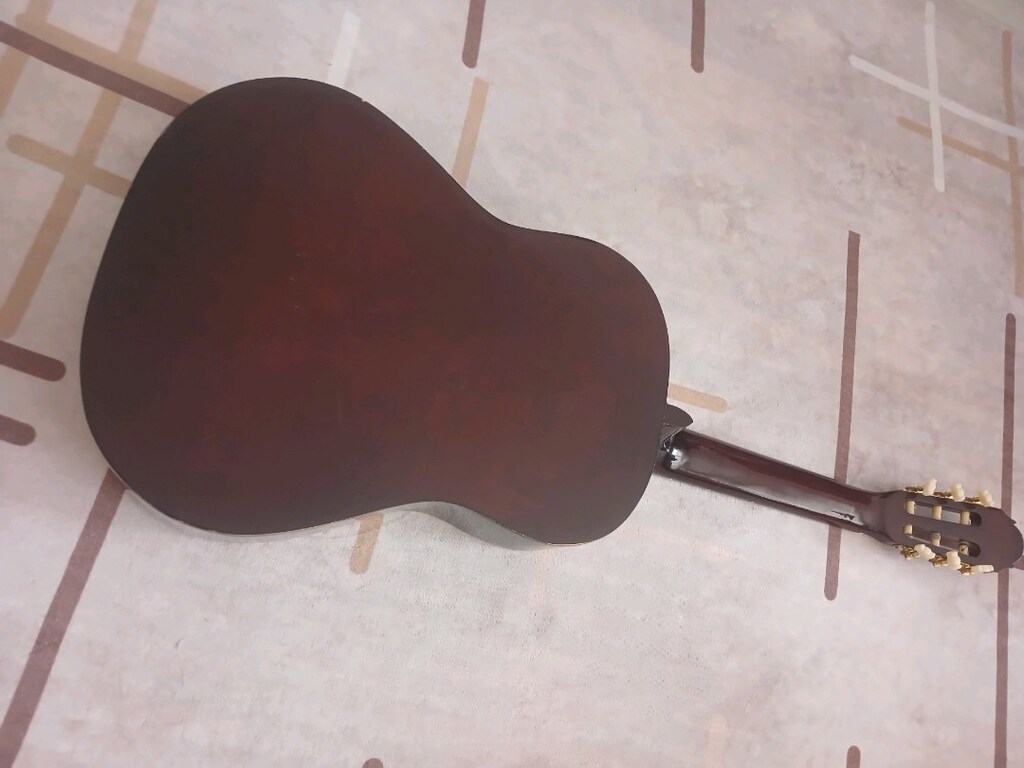 Adrian gitar - 5