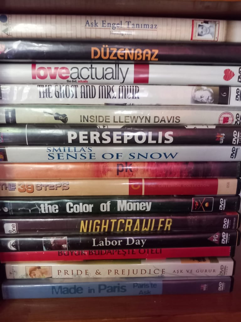 180 adet DVD film - 13