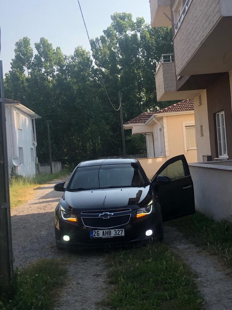 2012 cruze dizel 2.0 163 hp düşük km - 3