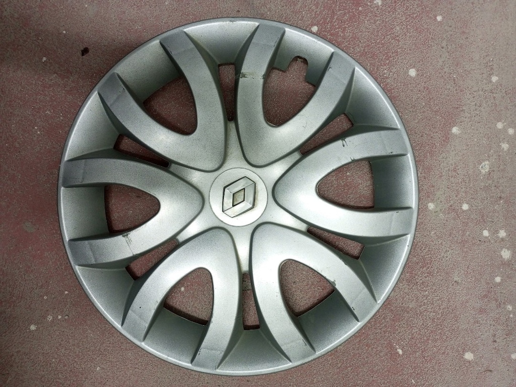 Renault Clio 4 jant kapağı 15 inç - 6